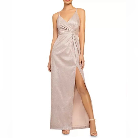 $220 msrp NWT Aidan Mattox knit twist holiday gown in champagne blush size 2
